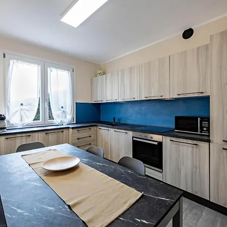 La Suggestiva Residenza Ortaia Дом отдыха *