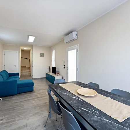 La Suggestiva Residenza Ortaia Дом отдыха *